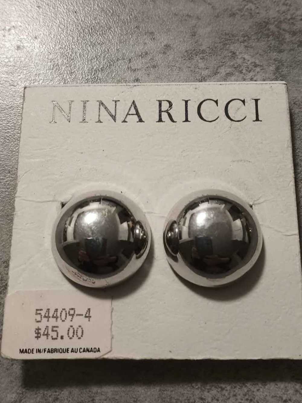 Nina Ricci Clip Earrings